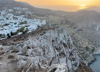 Чоловік відвідав понад 40 островів у Середземному морі: ось його топ-5