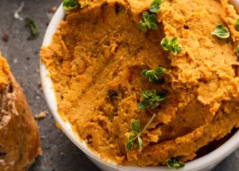 Лучшее, что можно приготовить из сельди: просто добавьте масла (РЕЦЕПТ)