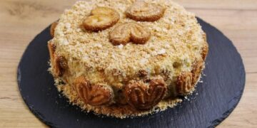 Ни теста, ни духовки: этот ленивый “Наполеон” готовится очень быстро (РЕЦЕПТ)