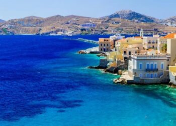 Острів у Егейському морі пропонує безкоштовне житло й сніданки, але з однією умовою