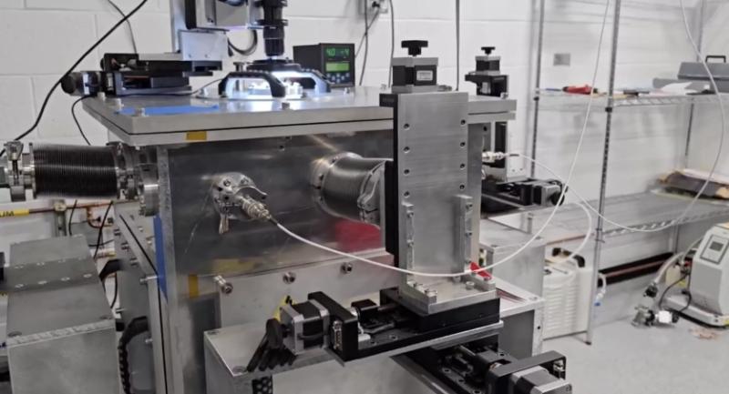 Вчені випадково створили чип, що стабільно працює за температур, вищих ніж лава