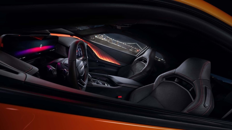 Dodge Charger їде в Європу: американська міць без V8 та з «сюрпризом» під капотом