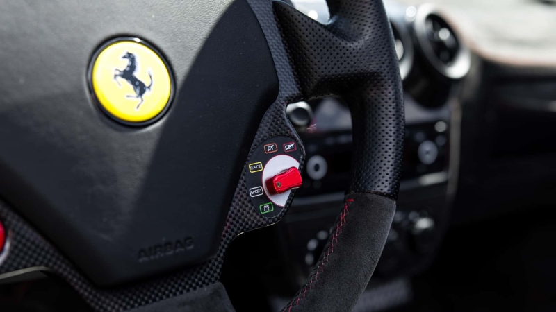 Ferrari Scuderia Spider 16M: колекційний привид епохи перемог виходить на торги