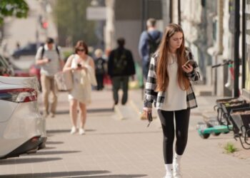Абоненти Київстару можуть знизити вартість тарифного плану на 150 грн
