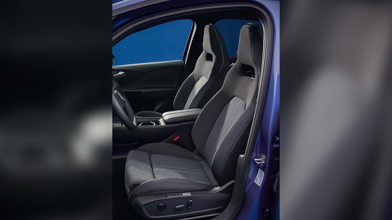VW ID.3 Neo GTX 2026: «Гарячий» хетчбек з дивними вусами та технікою Cupra