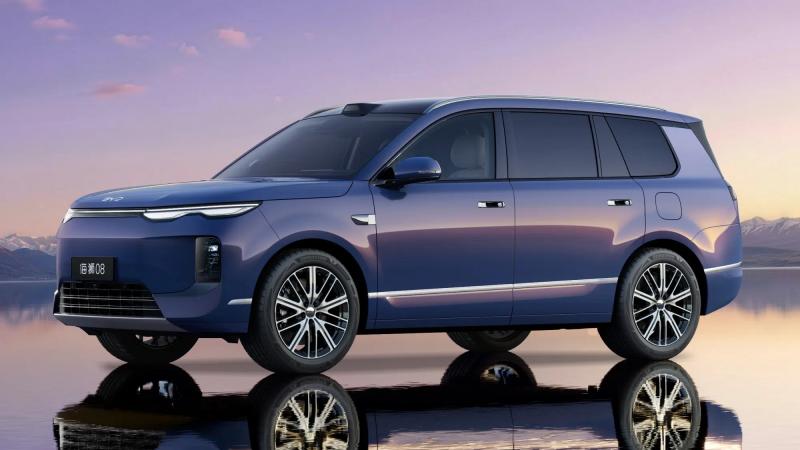 BYD Sealion 08: 900 км запасу ходу та батарея вагою з невелике авто