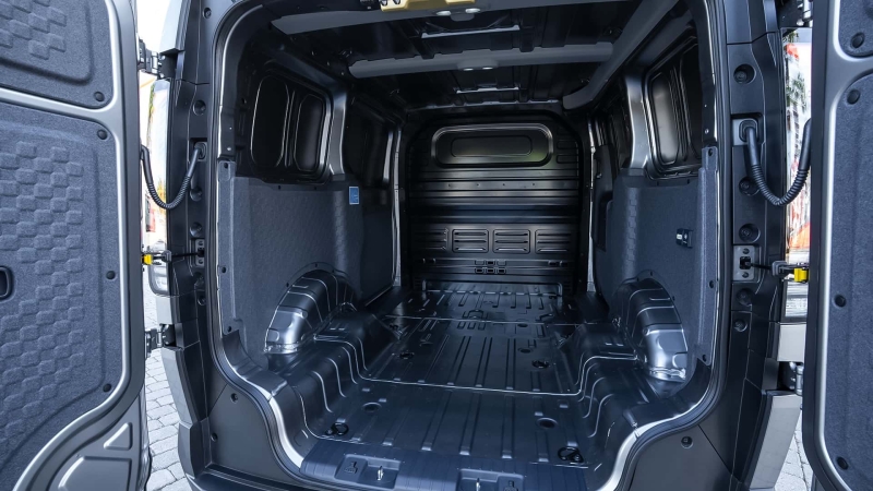 Kia PV5 WAV: електричний фургон, який робить інклюзивність частиною конвеєра