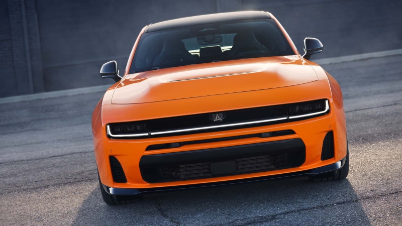 Dodge Charger їде в Європу: американська міць без V8 та з «сюрпризом» під капотом