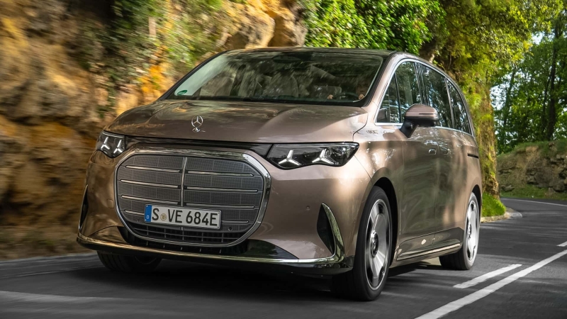 Mercedes-Benz VLE: коли мінівен дуже хоче бути лімузином (і в нього виходить)