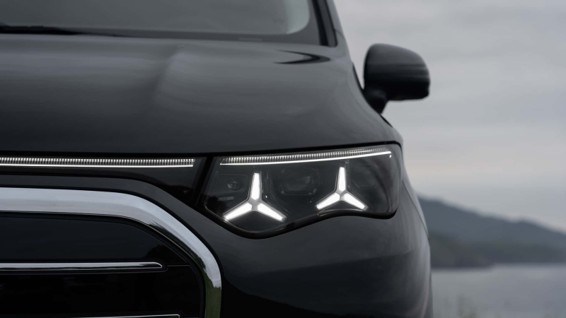 Mercedes-Benz VLE: коли мінівен дуже хоче бути лімузином (і в нього виходить)