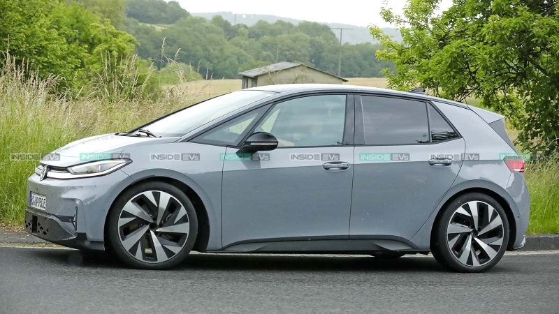 VW ID.3 Neo GTX 2026: «Гарячий» хетчбек з дивними вусами та технікою Cupra