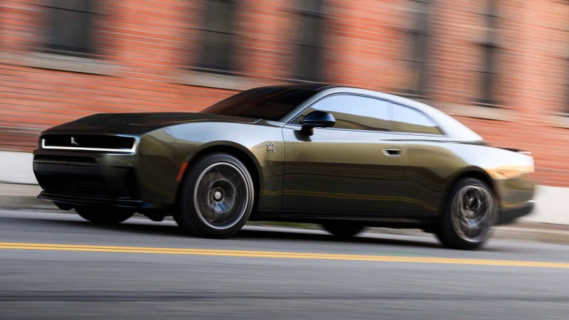 Dodge Charger їде в Європу: американська міць без V8 та з «сюрпризом» під капотом