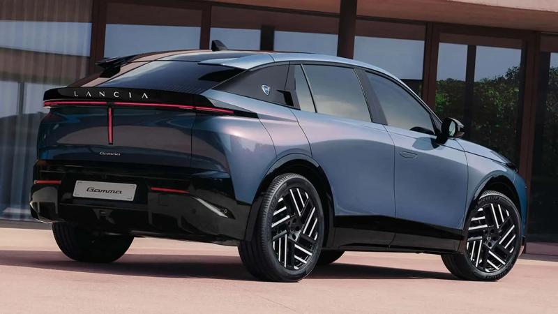 Lancia Gamma 2026: італійський флагман виїхав на дороги без масок
