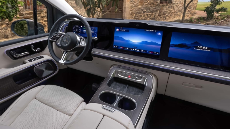 Mercedes-Benz VLE: коли мінівен дуже хоче бути лімузином (і в нього виходить)