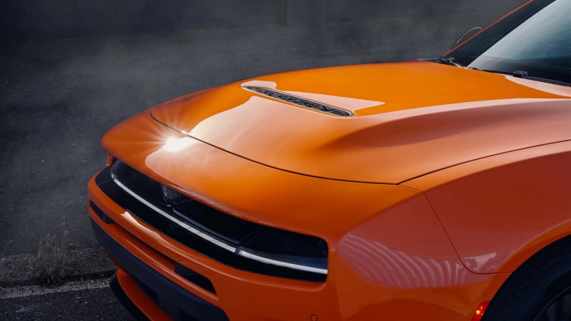 Dodge Charger їде в Європу: американська міць без V8 та з «сюрпризом» під капотом