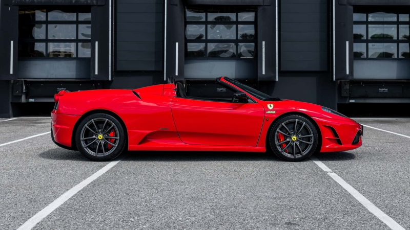 Ferrari Scuderia Spider 16M: колекційний привид епохи перемог виходить на торги