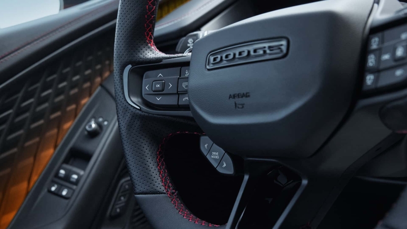Dodge Charger їде в Європу: американська міць без V8 та з «сюрпризом» під капотом