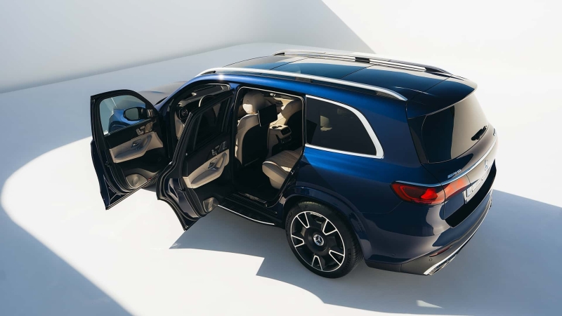 Mercedes-AMG GLS 63 2026: коли «вітальня» на колесах отримує серце від суперкара