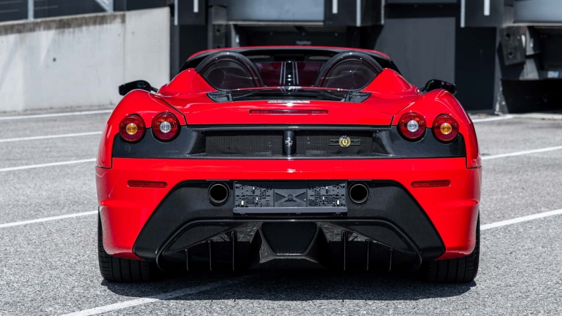 Ferrari Scuderia Spider 16M: колекційний привид епохи перемог виходить на торги