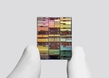 У IBM заявили про створення першого у світі експериментального чипа з техпроцесом 0,7 нм