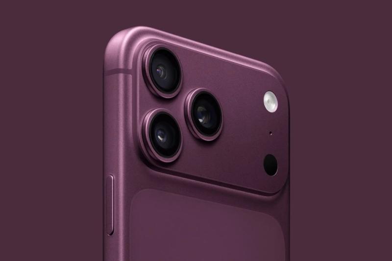 iPhone 18 Pro: вишневий колір та «товстий» натяк на нову камеру