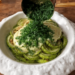 Самое вкусное блюдо из кабачков за 15 минут: ничего не нужно жарить (РЕЦЕПТ)