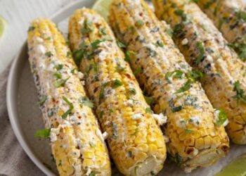 Секрет — в соусе: как приготовить вкуснейшую кукурузу (РЕЦЕПТ)