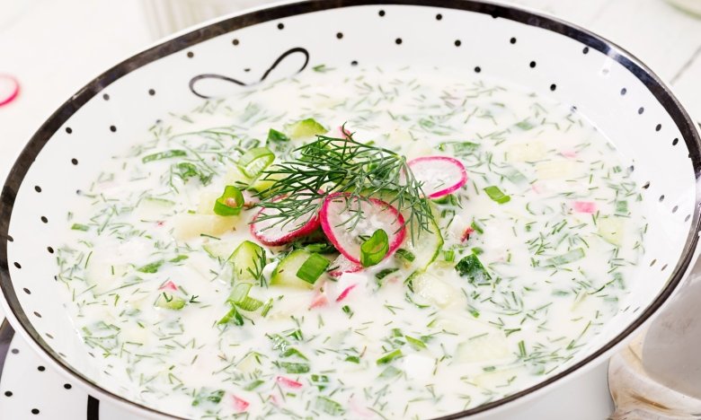 Так окрошку готовят шеф-повара: что добавить для лучшего вкуса (ВИДЕО)