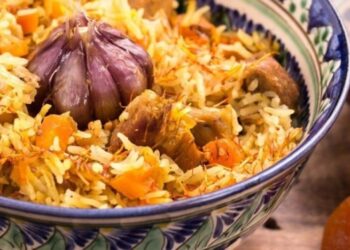 Вкуснейший плов готовится так: рецепт ароматного блюда (ВИДЕО)