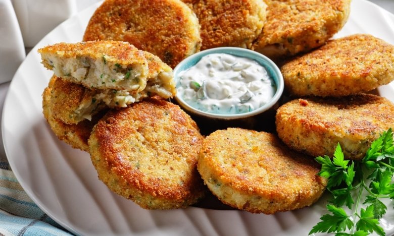Вот вам секрет самых вкусных рыбных котлет: как приготовить их так, чтобы аж сочились (РЕЦЕПТ)