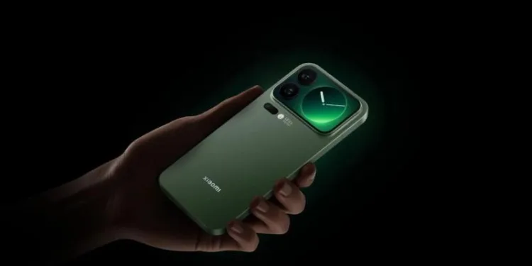 Інсайдер про Xiaomi 18 Pro Max: дві камери на 200 Мп, новітній чипсет і збільшений акумулятор