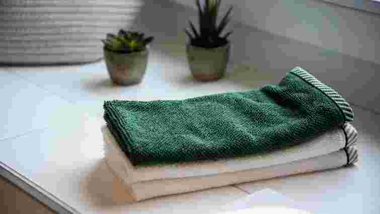 Ви робите це неправильно: як сушити рушники, щоб вони були м'якими