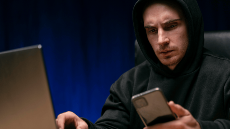 Телефонують шахраї &mdash; як діяти, аби не потрапити в їхню пастку