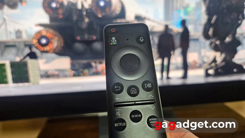 Знає як вам треба: огляд 65-дюймового ШІ-телевізора Samsung 8K Neo QLED QN900D