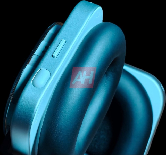 Гарнітура від Nothing вразить своєю автономністю: новинка зможе працювати до 80 годин без підзарядки