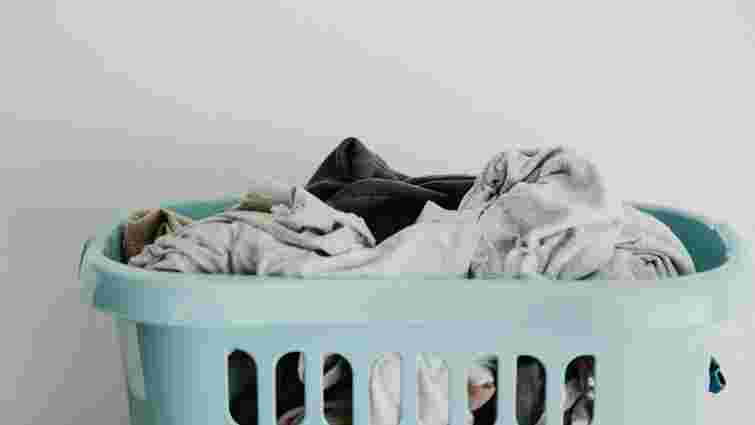 Як повністю вивести запах секонд-хенду з одягу: дієві методи