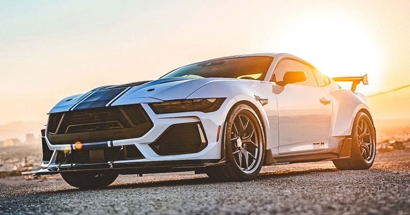 Shelby American представила Super Snake-R - Mustang Dark Horse на стероїдах