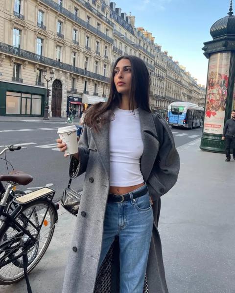 Без дірок і потертостей: які джинси будуть модними влітку