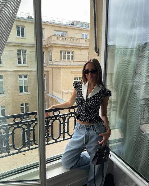 Без дірок і потертостей: які джинси будуть модними влітку