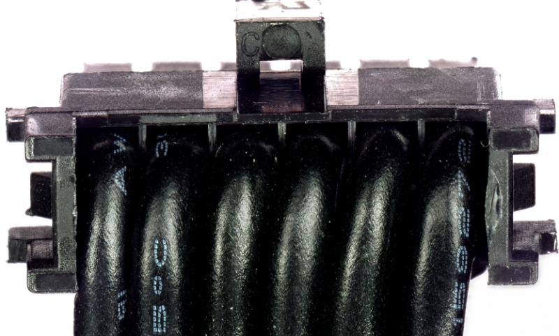 Cooler Master перепрошує: техпідтримка порадила користувачу розібрати кабель 12V 2×6, котрий не працював з RTX 5070 Ti