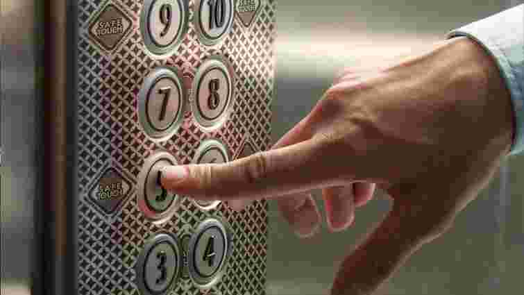 Без паніки: що робити, якщо ви застрягли в ліфті під час відключення світла