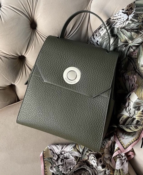 Як виглядає «дорога» сумка: 6 ознак