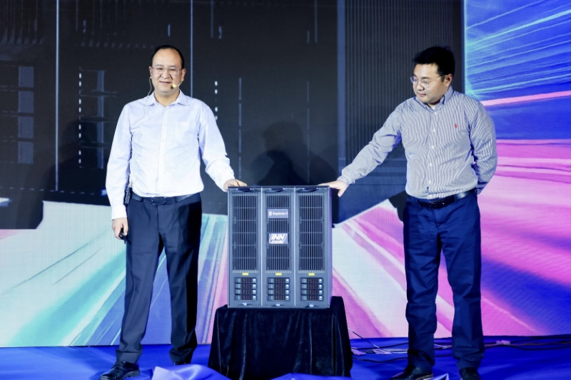 Китайці запустили ШІ-суперкомп'ютер, що "імітує людський мозок" — розміром з мікрохвильовку і працює від звичайної розетки