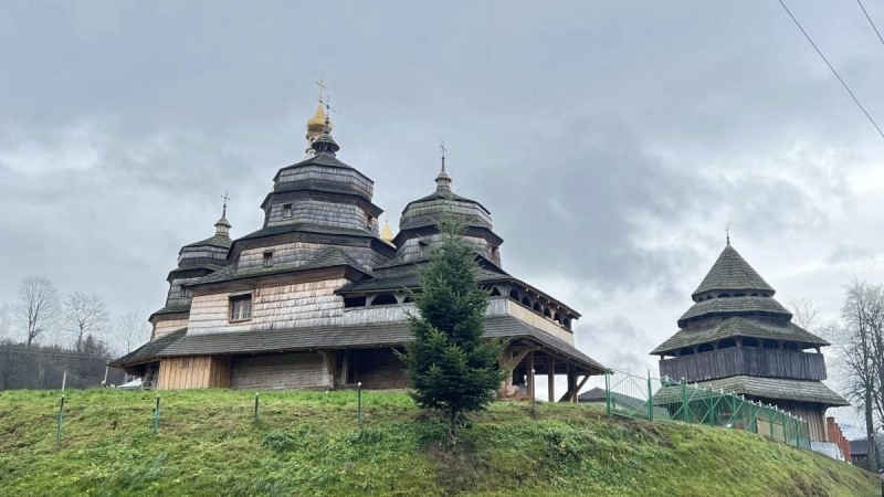 На Львівщині відновили один з найдавніших дерев'яних храмів (фото)