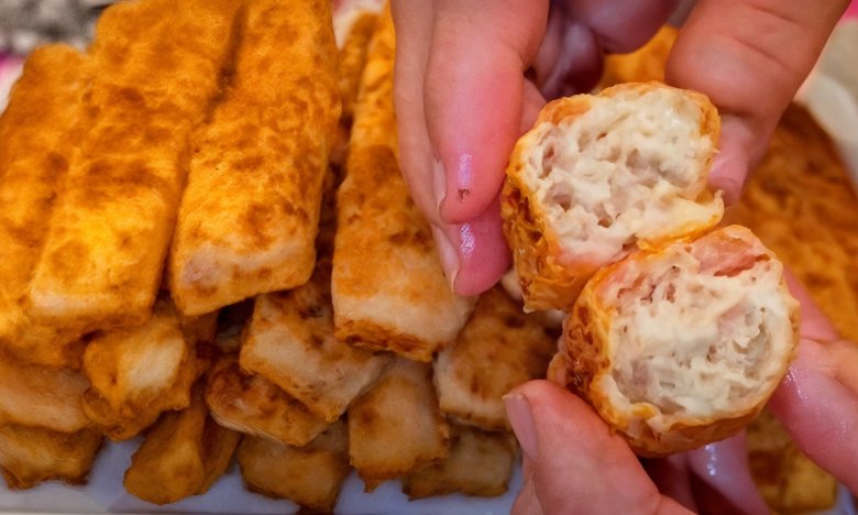 Натираем на терке 150 граммов колбасы и кормим всю семью: ужин мечты (РЕЦЕПТ)