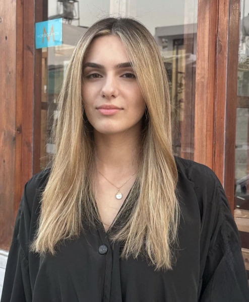 Від контрастного коріння до мигдального блонду: 6 найтрендовіших ідей фарбування на зиму 2025-2026