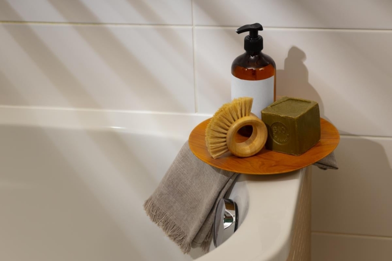 За дві хвилини стане білосніжною: мама підлітка показала, як миє ванну